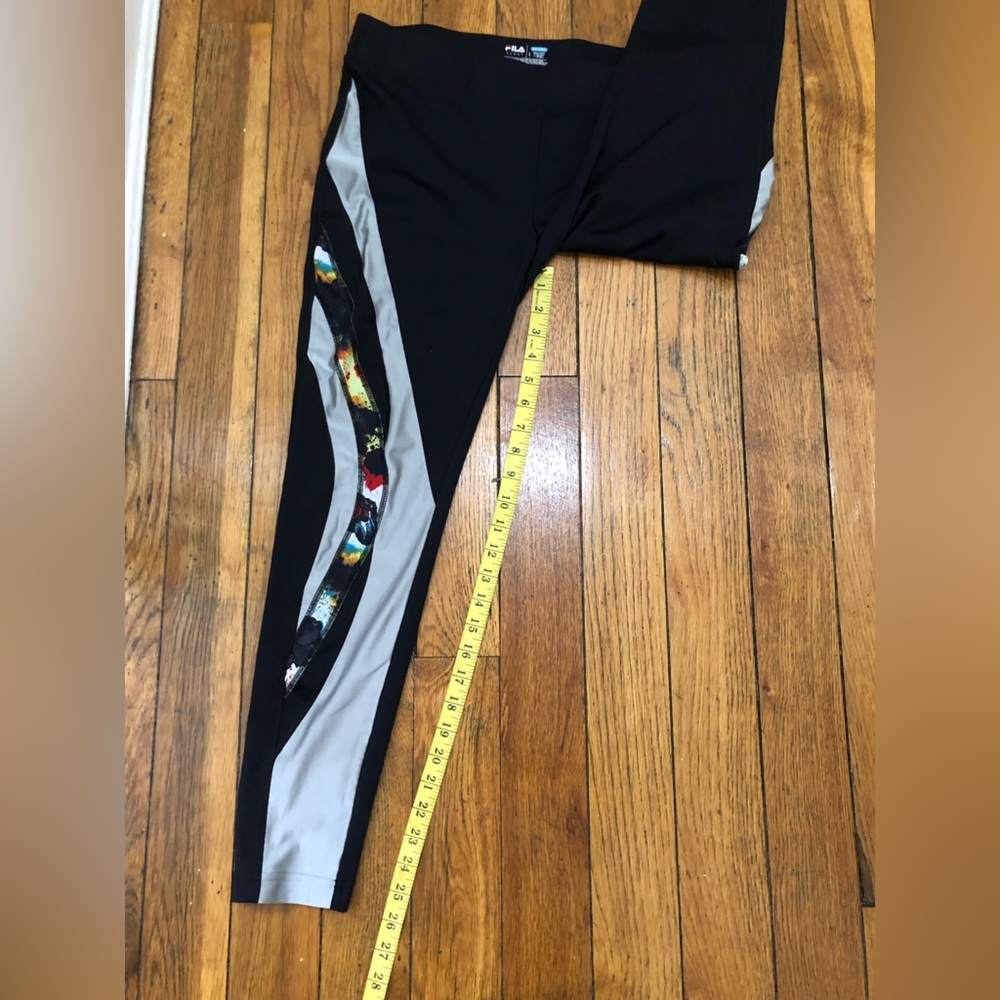 FILA Sport Colorblock Floral Print Curved Panel Athletic Leggings - Picture 9 of 11